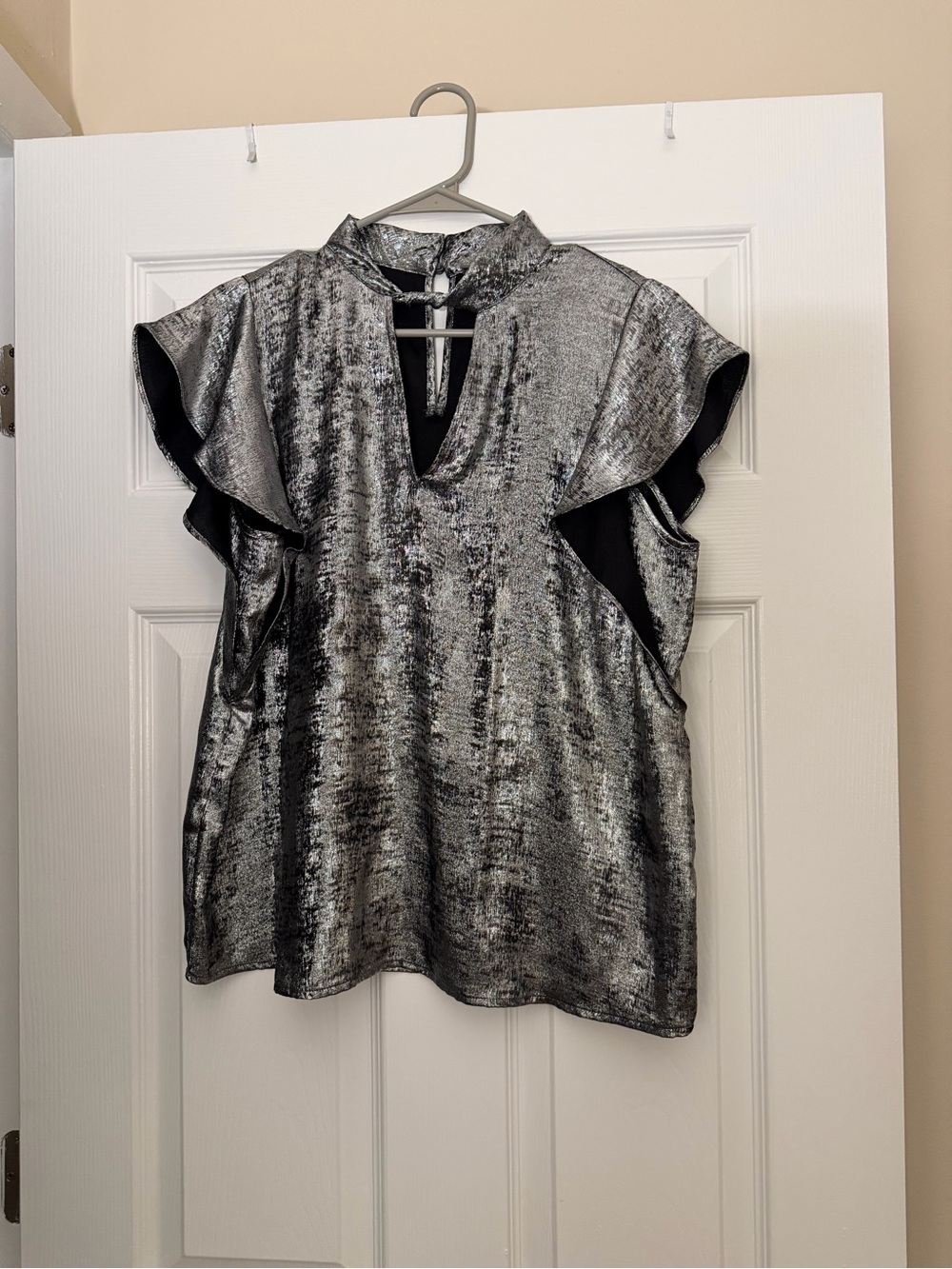 Worthington Metallic Silver Ruffle Sleeve Blouse